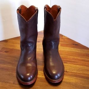Frye Roper style cowboy boots